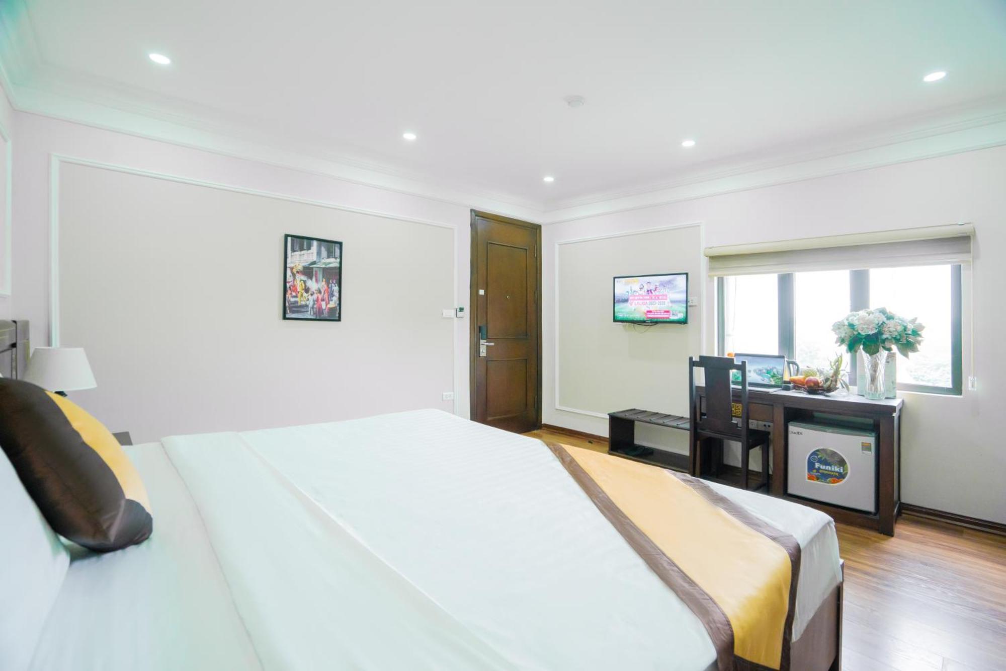 Ha Noi Lake View Hotel & Travel 하노이 외부 사진