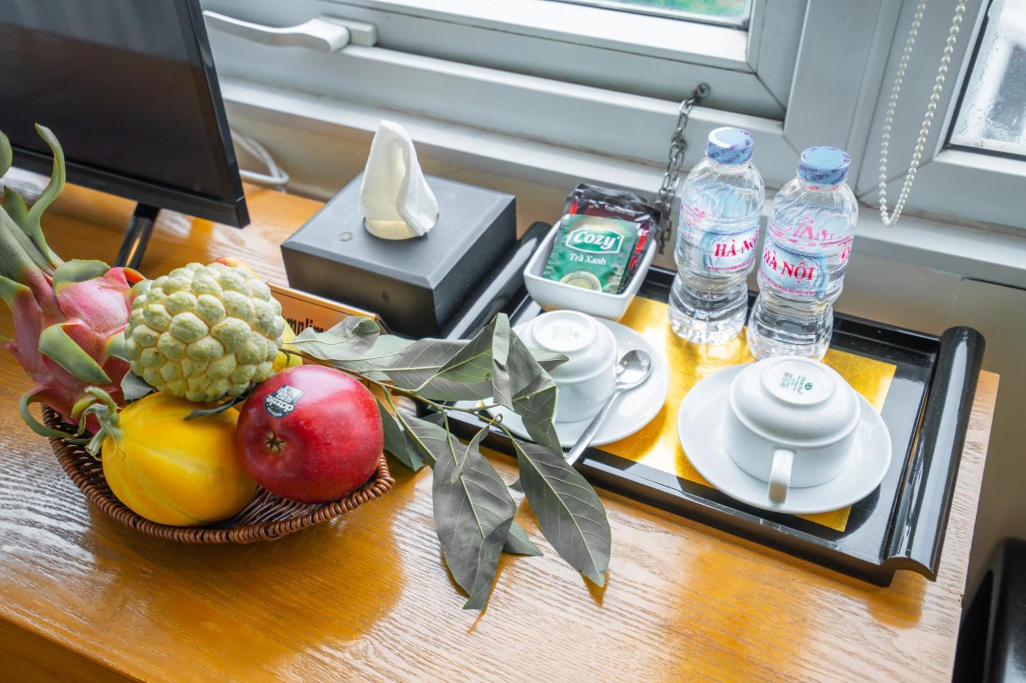 Ha Noi Lake View Hotel & Travel 하노이 외부 사진