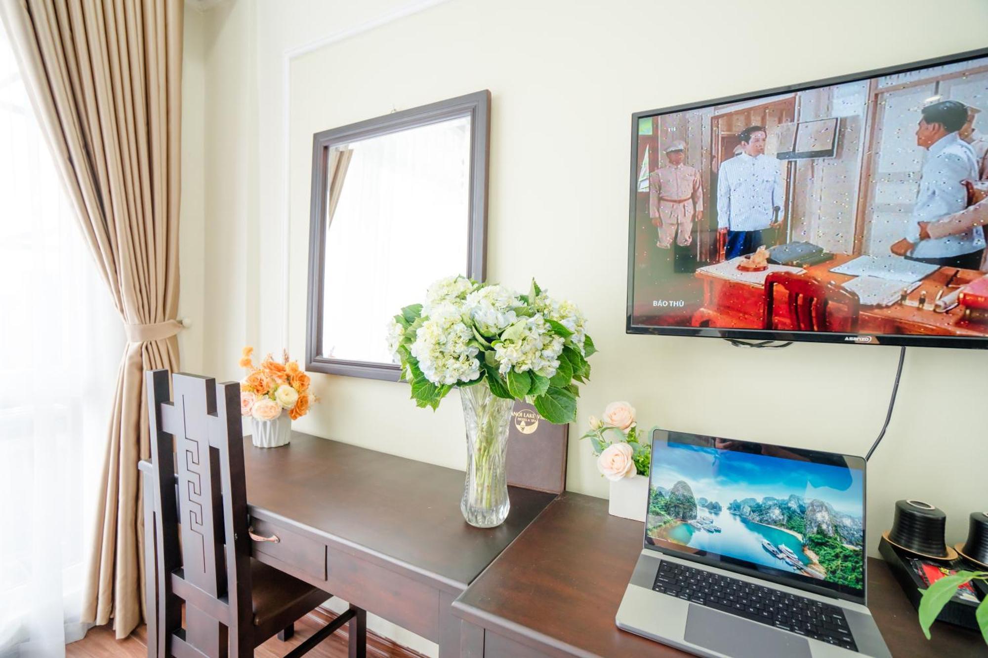 Ha Noi Lake View Hotel & Travel 하노이 외부 사진