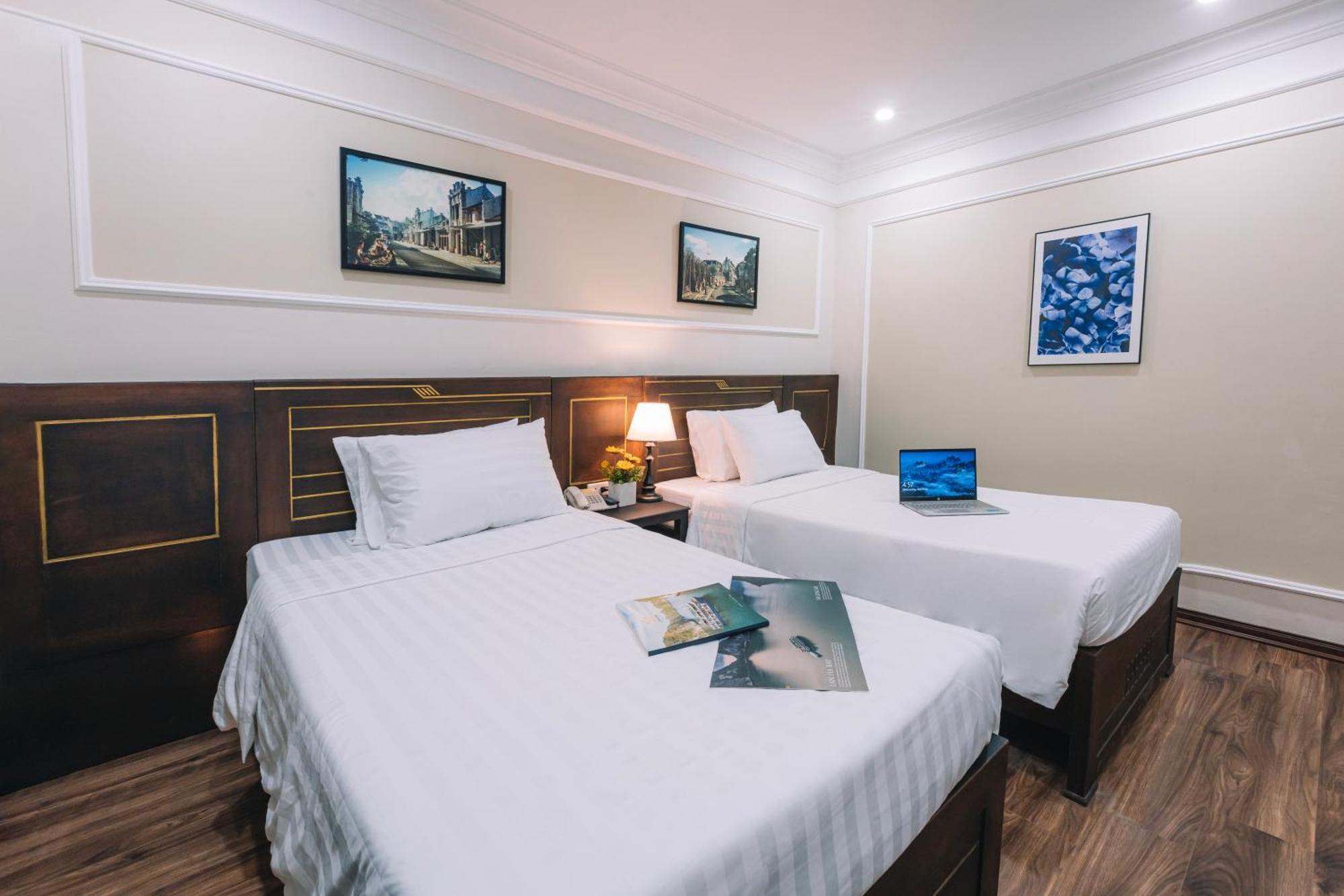 Ha Noi Lake View Hotel & Travel 하노이 외부 사진